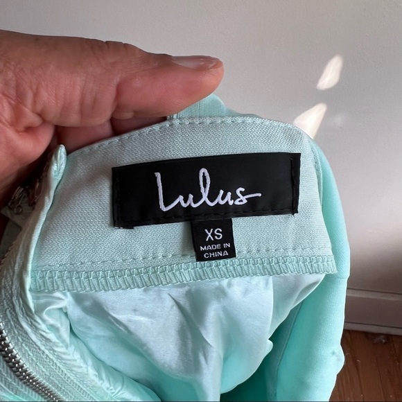 Lulu’s blue skater dress XS open back - Picture 8 of 12